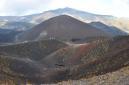 Etna - láva je v okolí Etny sfarbená do mnohých odtieňov